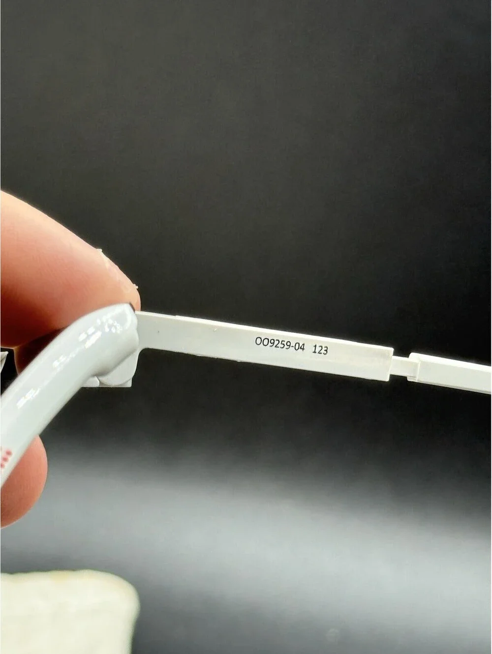 Oakley eyeshade tour